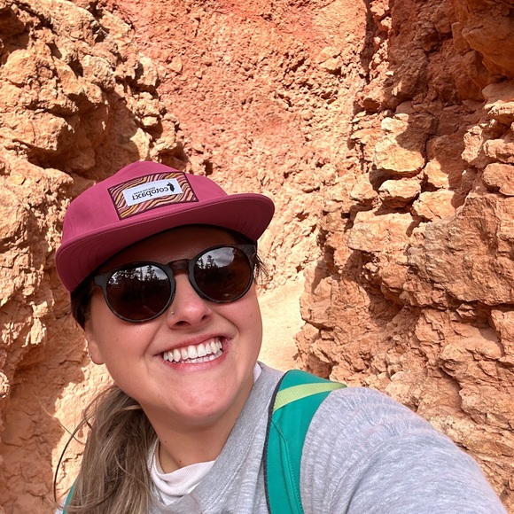 Meet your Posher, Maggie - Picture 3 of 5